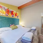 Tatil parkı Brockwood Hall