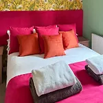 Tatil parkı Brockwood Hall *