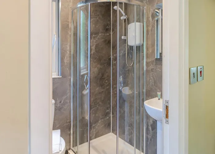 Brockwood Hall Holiday park